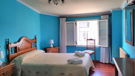 Hostal Pico Sacro I