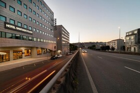 Hotel Santiago Plaza, Affiliated by Meliá