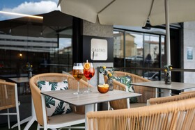 Hotel Santiago Plaza, Affiliated by Meliá