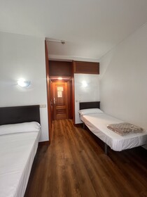 Loop INN Albergue Santiago de Compostela