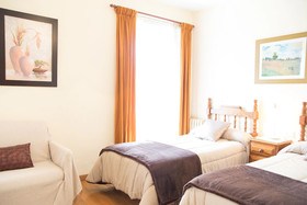 Linares Rooms