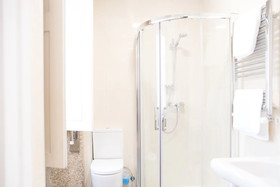 Linares Rooms