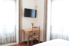 Linares Rooms