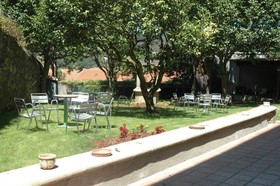 Roots&Boots Singular Hostel