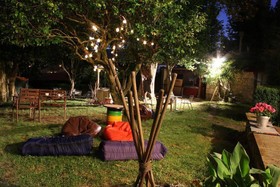 Roots&Boots Singular Hostel