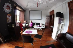 Roots&Boots Singular Hostel
