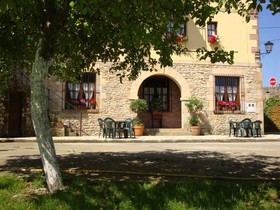 La Casa Solariega