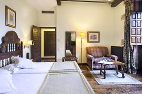 Parador de Santillana Gil Blas