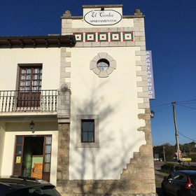 Apartamentos El Cardeo