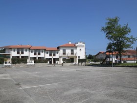 Apartamentos El Cardeo