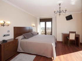 Pensión Residencia A Cruzán
