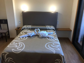 Hostal Santa Baia