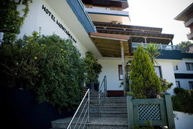 Montanes