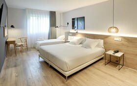 Hotel Bide Bide