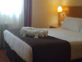 Hotel Avion