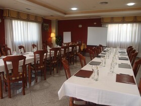 Hotel Avion