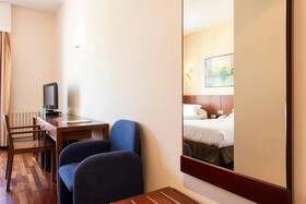Maroa Hotel