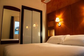 Maroa Hotel