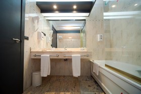 Sercotel Bahia de Vigo, Ascend Hotel Collection