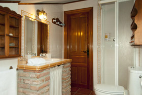 Trisqueles y Buganvillas