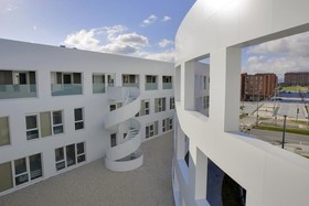 Irenaz Hotel de Apartamentos