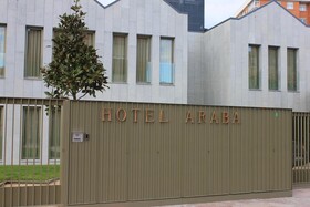 Hotel Restaurante Araba