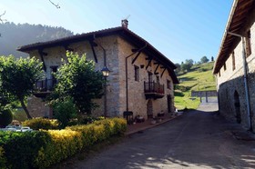 Casa Rural Goikoetxe