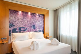 abba Sants Hotel
