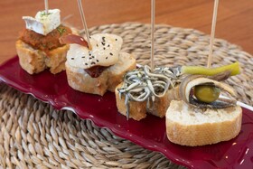 abba Sants Hotel