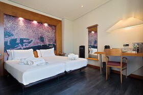 abba Sants Hotel