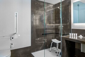 AC Hotel Victoria Suites