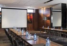 AC Hotel Victoria Suites