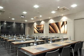 AC Hotel Victoria Suites