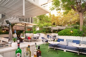 AC Hotel Victoria Suites