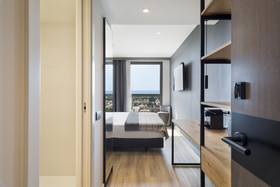 Hotel Acta Voraport