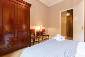AinB Bed & Breakfast Via Laietana