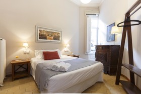 AinB Bed & Breakfast Via Laietana