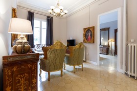 AinB Bed & Breakfast Via Laietana