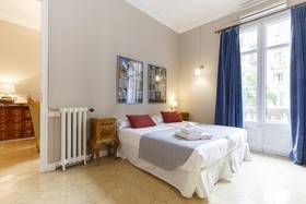 AinB Bed & Breakfast Via Laietana