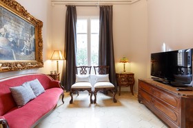 AinB Bed & Breakfast Via Laietana