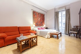 AinB Bed & Breakfast Via Laietana