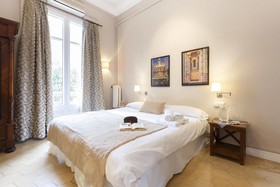 AinB Bed & Breakfast Via Laietana