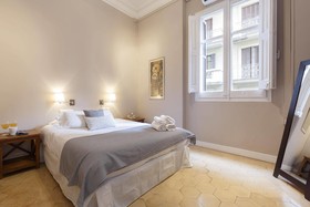 AinB Bed & Breakfast Via Laietana