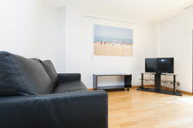AinB Sagrada Familia Apartments