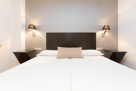 AinB Sagrada Familia Apartments