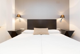 AinB Sagrada Familia Apartments