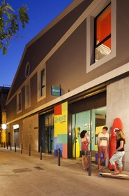 Latroupe Poblenou Beach