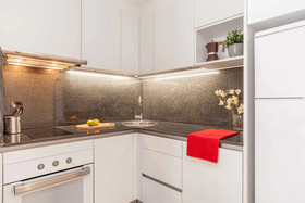 Aparteasy - Deluxe Family Apartments with Pool