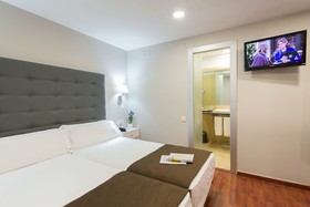 Senator Barcelona Apartments