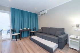 Senator Barcelona Apartments